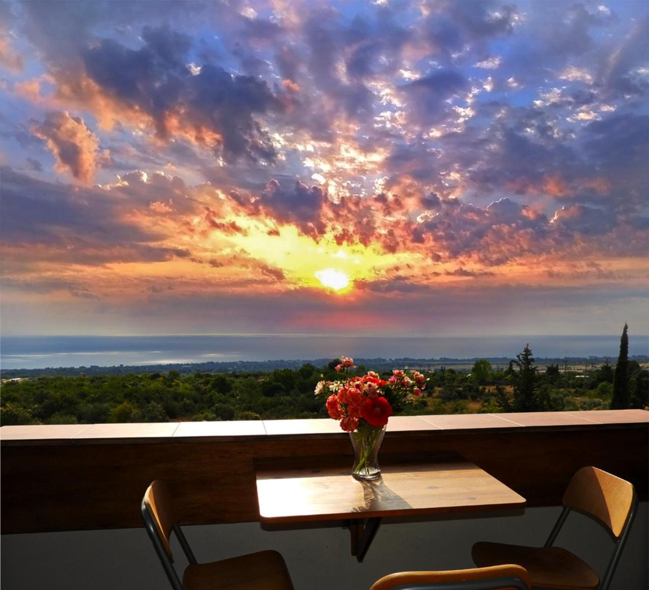 شقة Panoramaloft - Quality, View, Sea & Mountain لِتوخورو المظهر الخارجي الصورة
